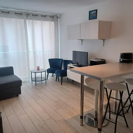 Bord De Le Capitaine Apartment