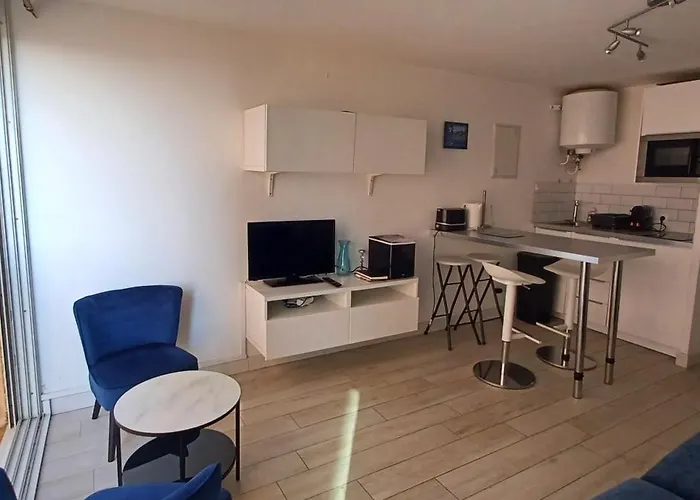 Bord De Le Capitaine *